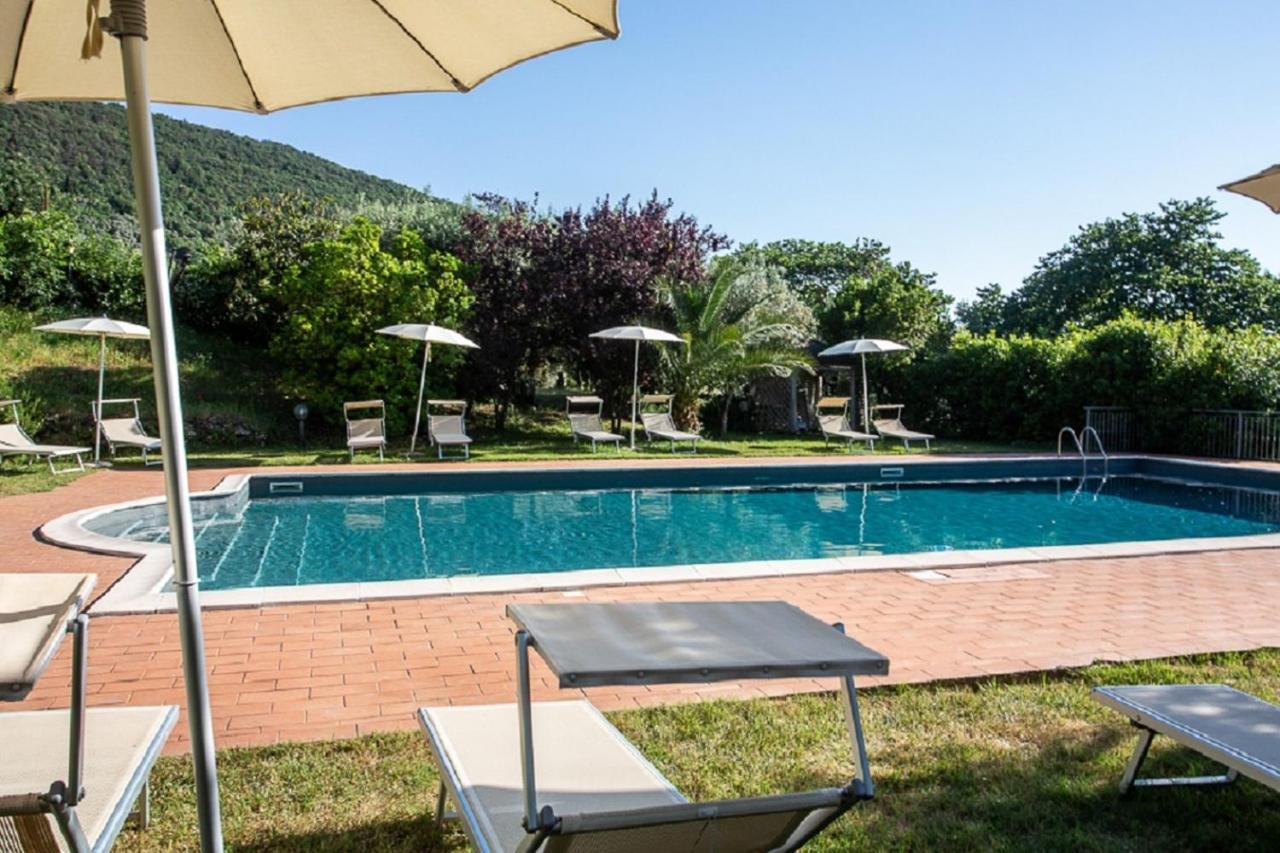 Agriturismo Il Bagolaro Nerola Bagian luar foto